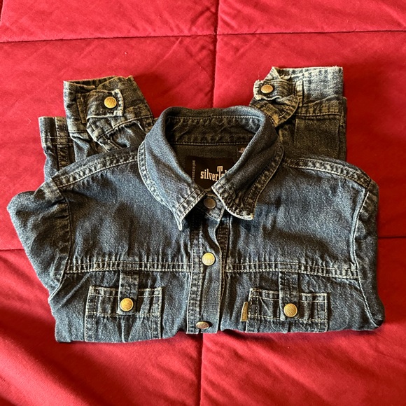 Jean Jacket - Picture 2 of 3